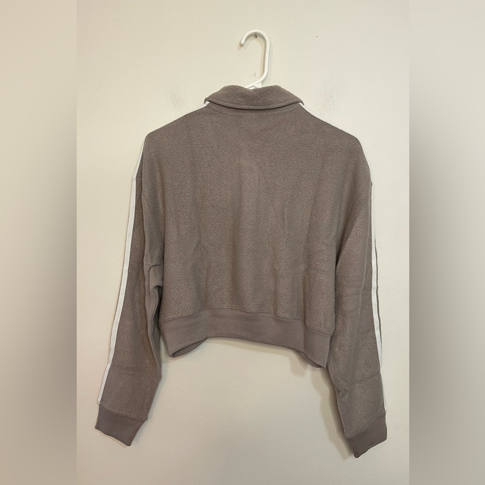 VICTORIA'S SECRET PINK  FLEECE CROPPED POLO SWEATSHIRT. NWT - Picture 10 of 16